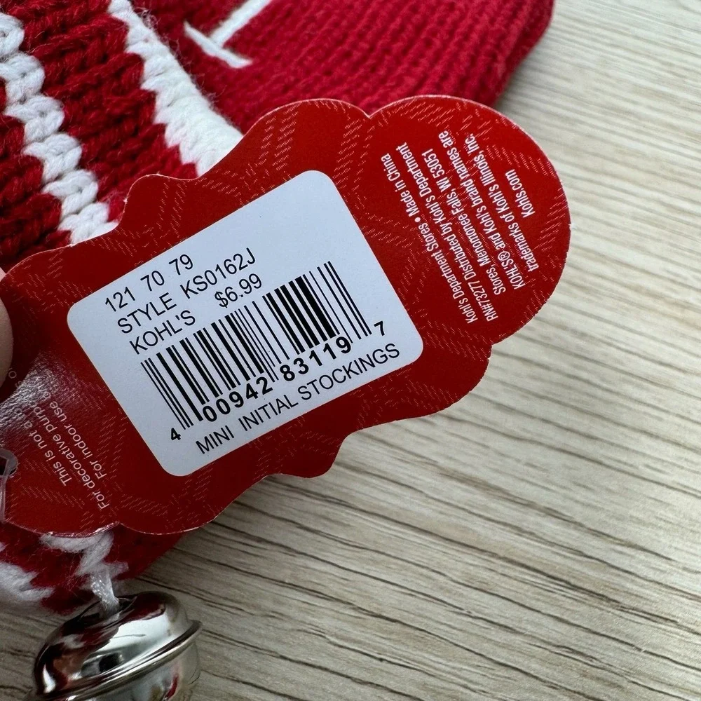 NWT St. Nicholas Square Red Knit Mini 6.5